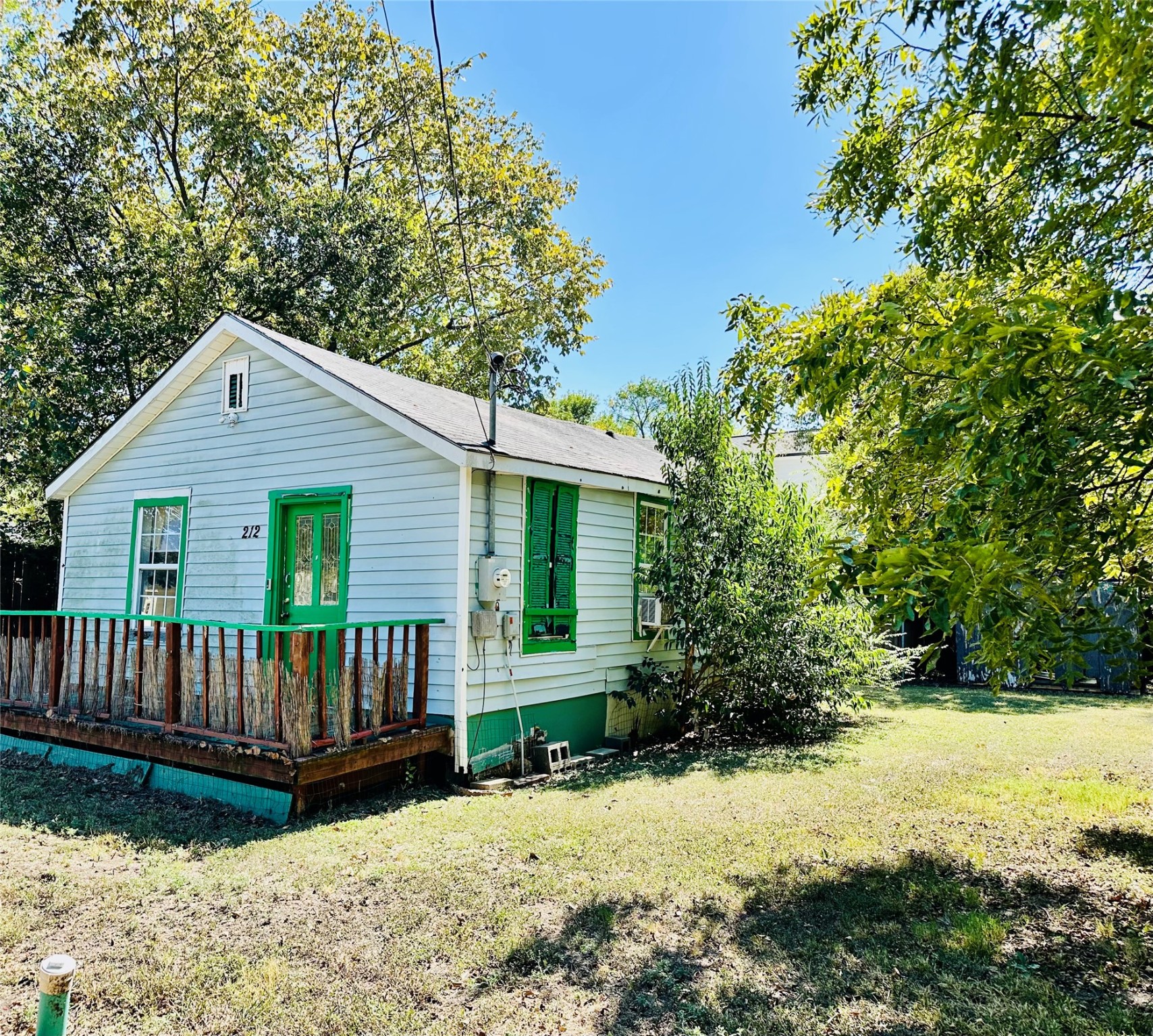 212 Rosa Street Waxahachie TX 75165