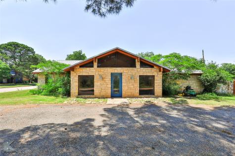920 SW 3rd Street Hamlin TX 79520