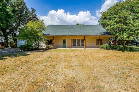 314 Lakeshore Drive Waxahachie TX 75165