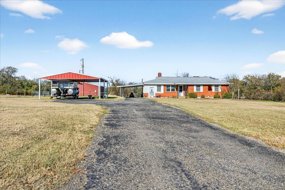 300 County Road 2100 Road Seven Points TX 75143