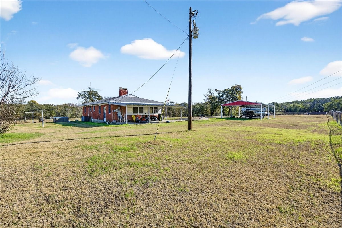300 County Road 2100 Road Seven Points TX 75143