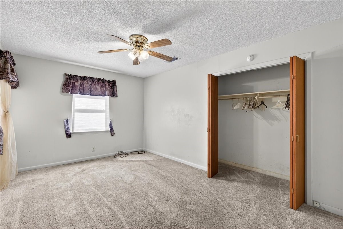 300 County Road 2100 Road Seven Points TX 75143