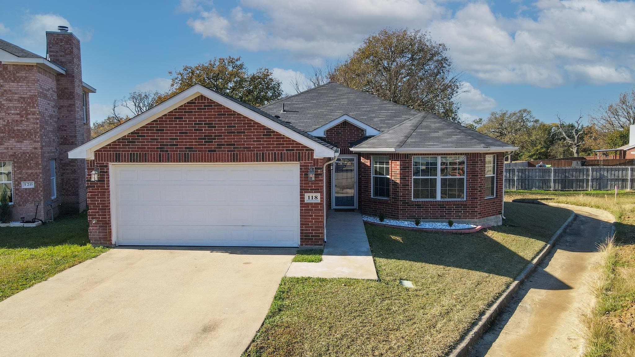 118 Brooks Street Terrell TX 75160