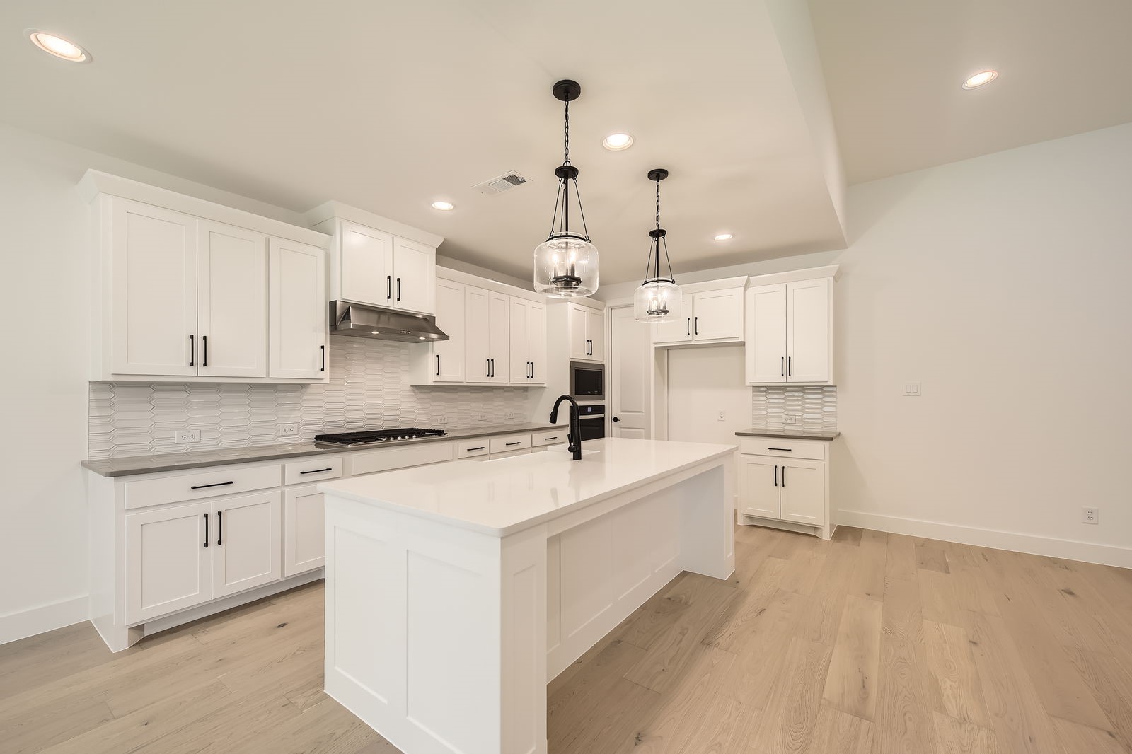 11154 Canopy Trail Justin TX 76247