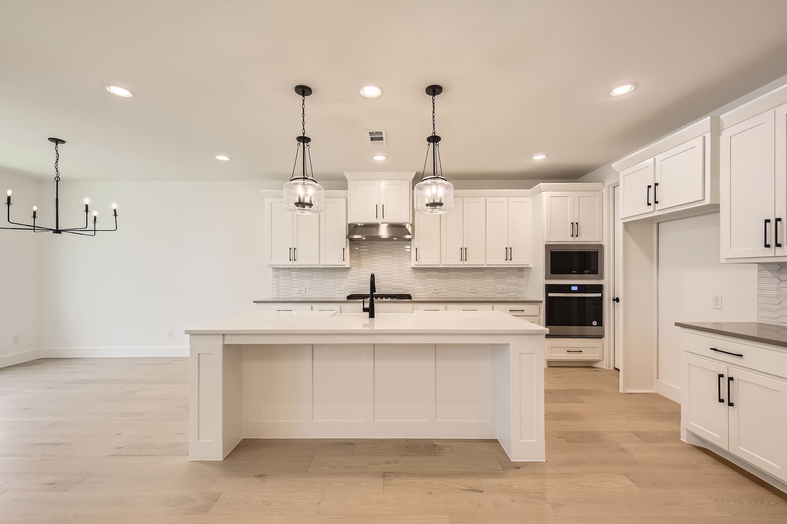 11154 Canopy Trail Justin TX 76247