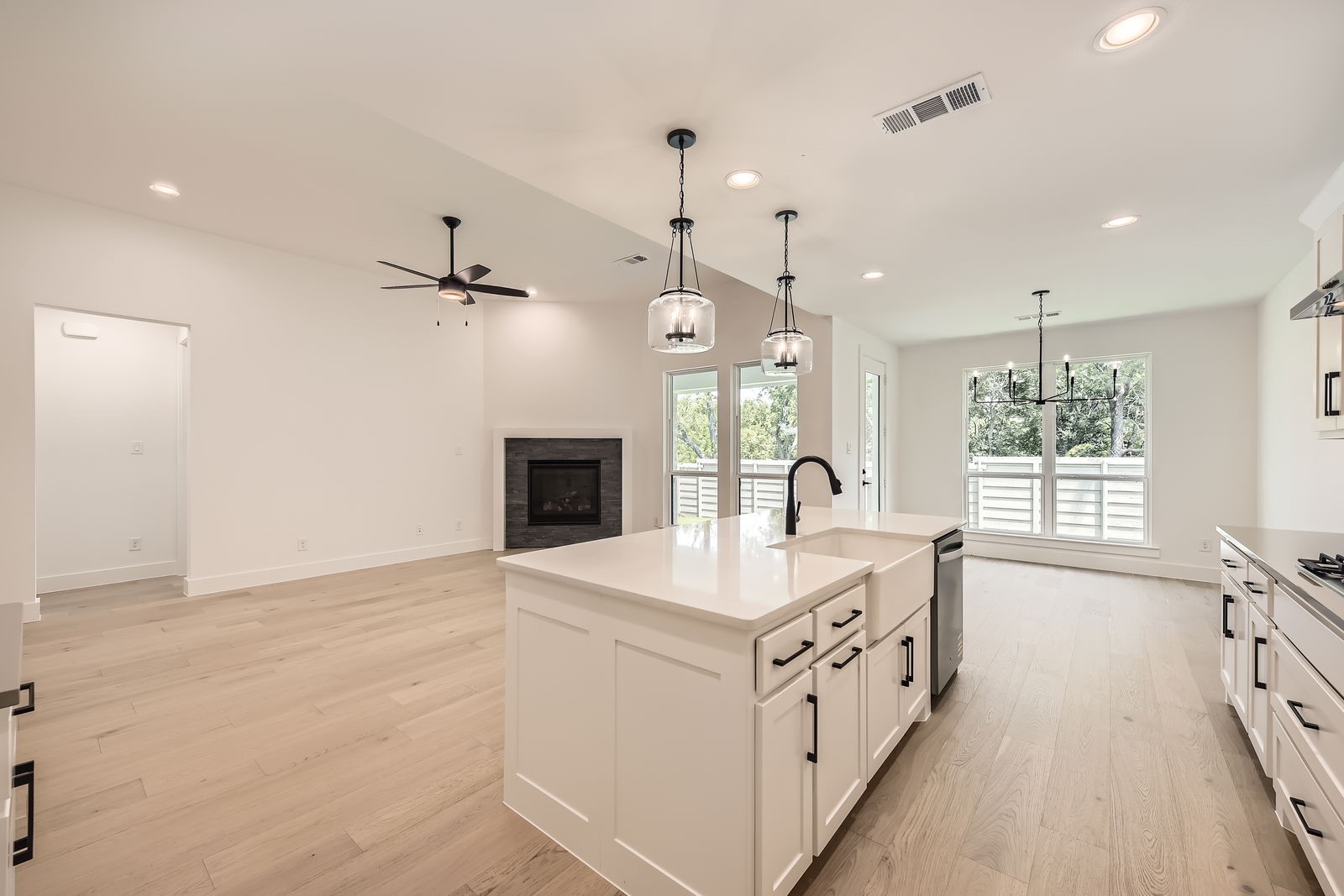 11154 Canopy Trail Justin TX 76247