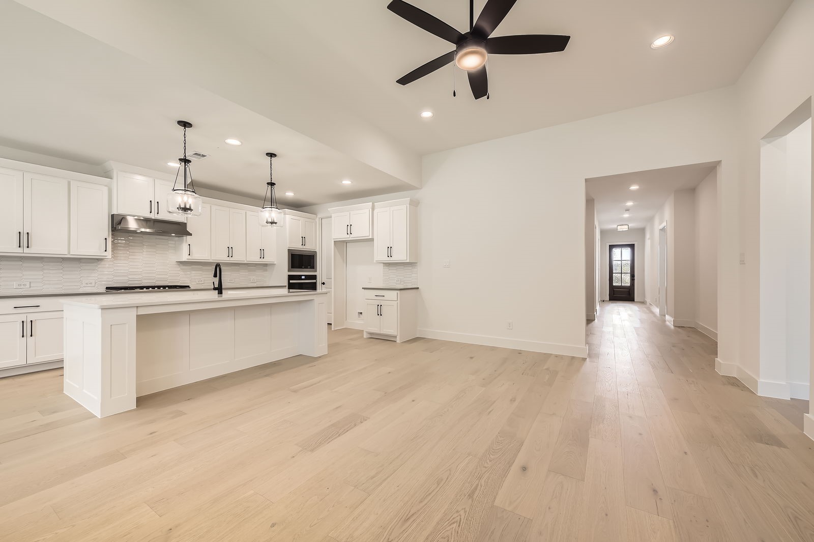 11154 Canopy Trail Justin TX 76247