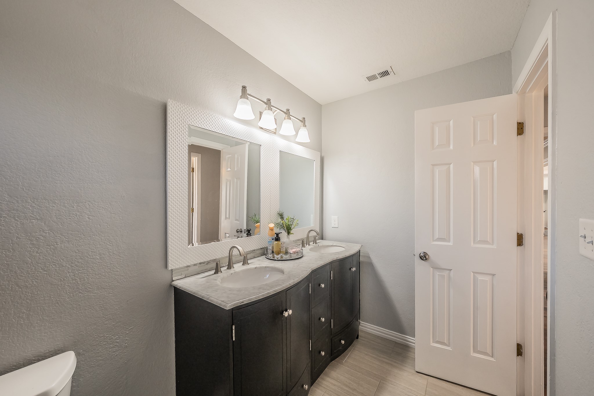 440 Moran Drive Highland Village TX 75077