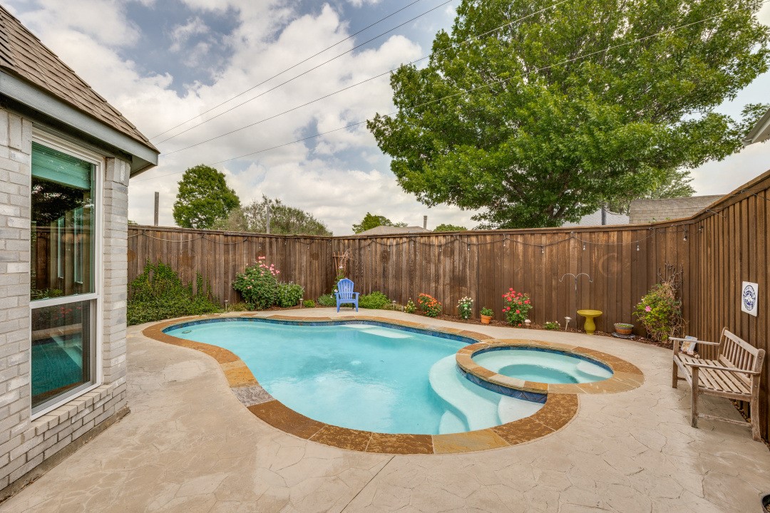 527 Cameron Lane Allen TX 75002