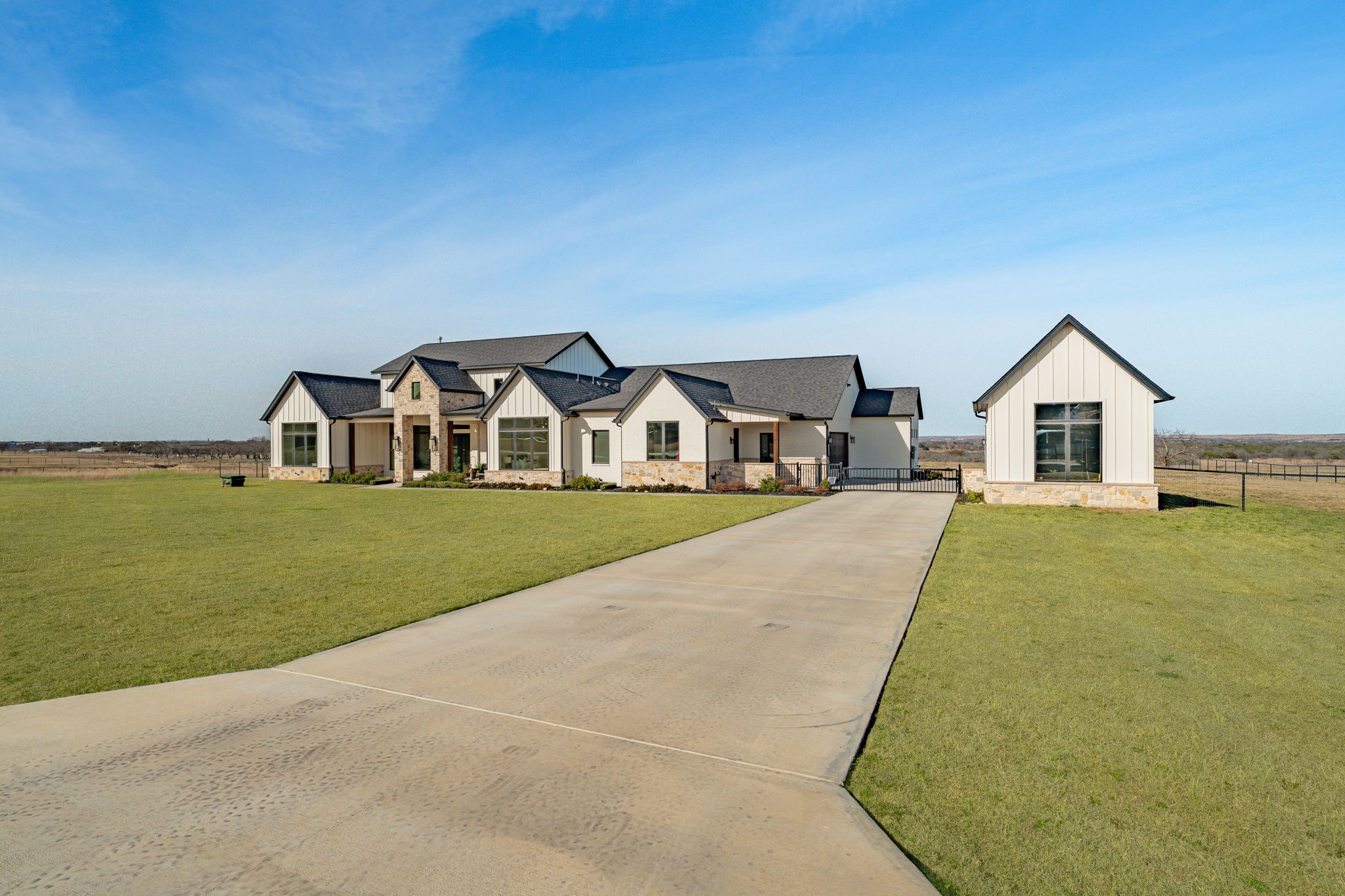 625 Dickens Drive Aledo TX 76008