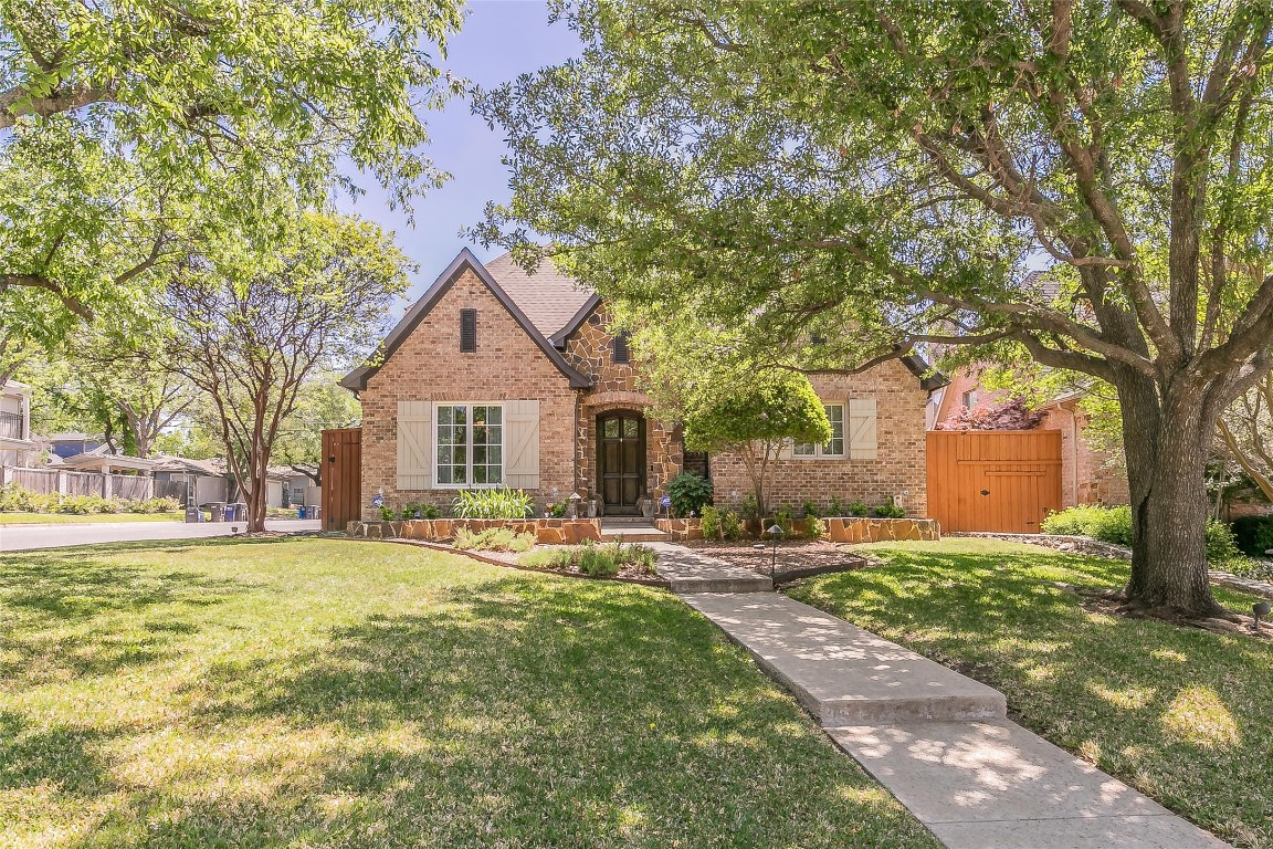 5701 El Campo Avenue Fort Worth TX 76107