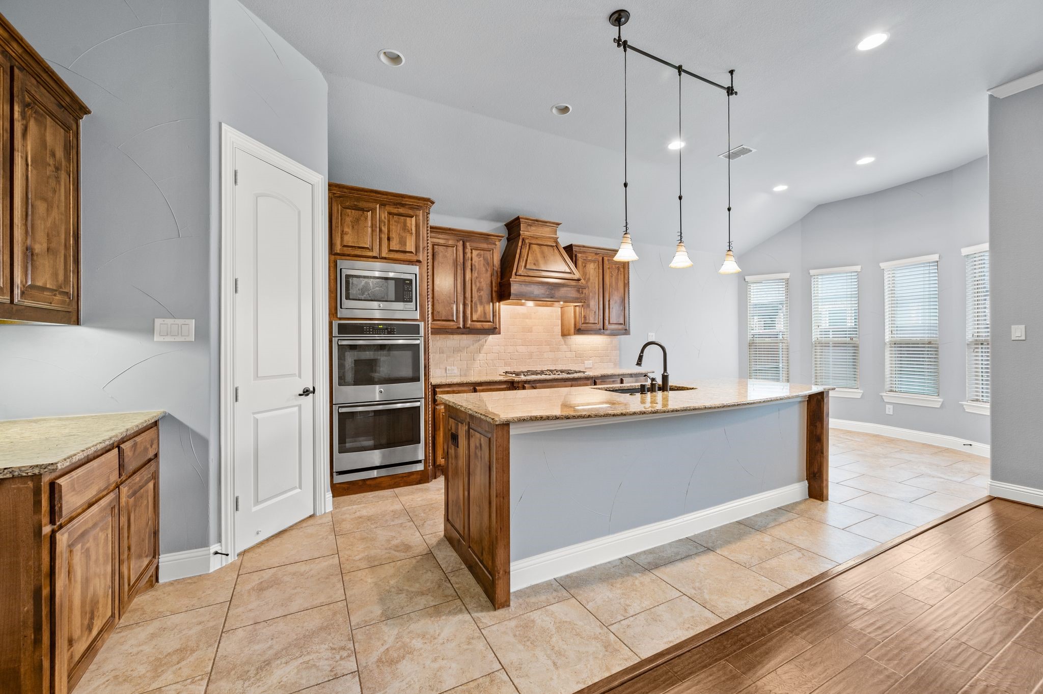 2833 Exeter Drive Trophy Club TX 76262