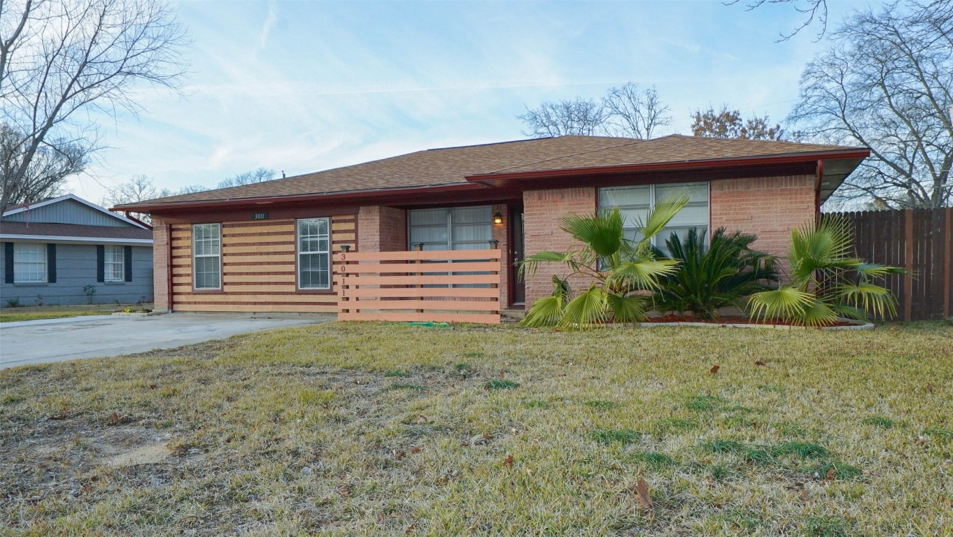3011 Hillglenn Road Dallas TX 75228