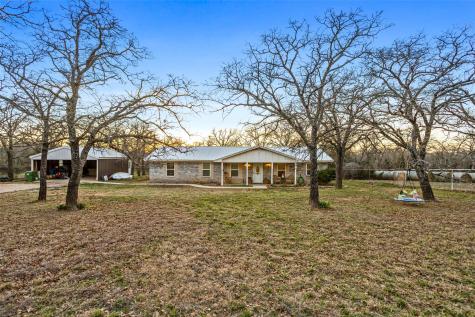 241 County Road 3689 Paradise TX 76073