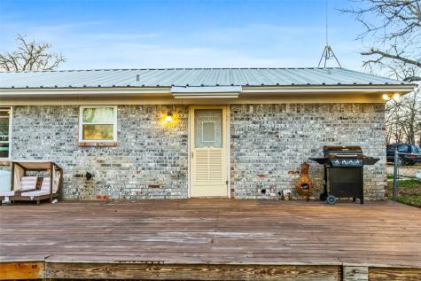 241 County Road 3689 Paradise TX 76073