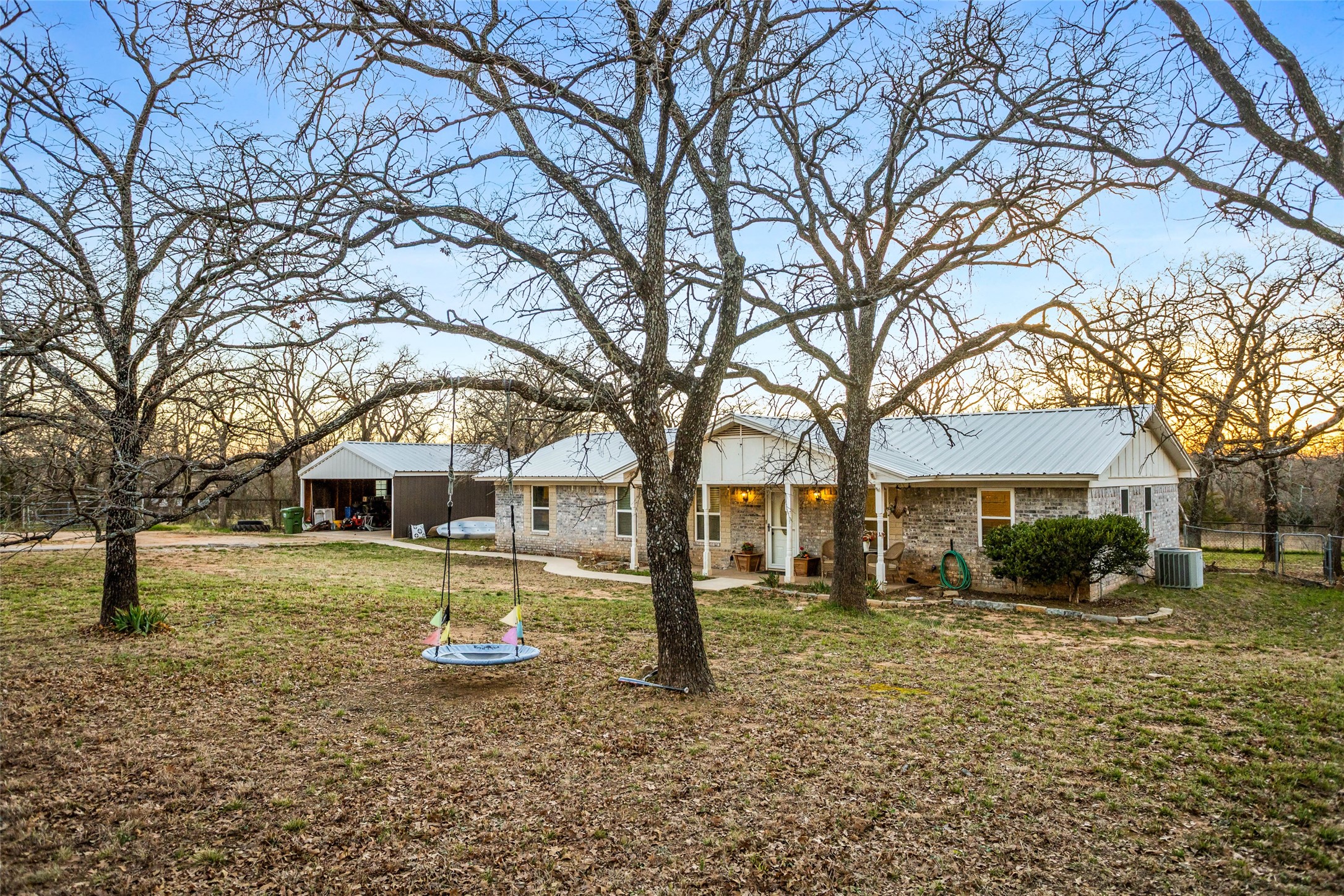 241 County Road 3689 Paradise TX 76073
