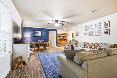 241 County Road 3689 Paradise TX 76073