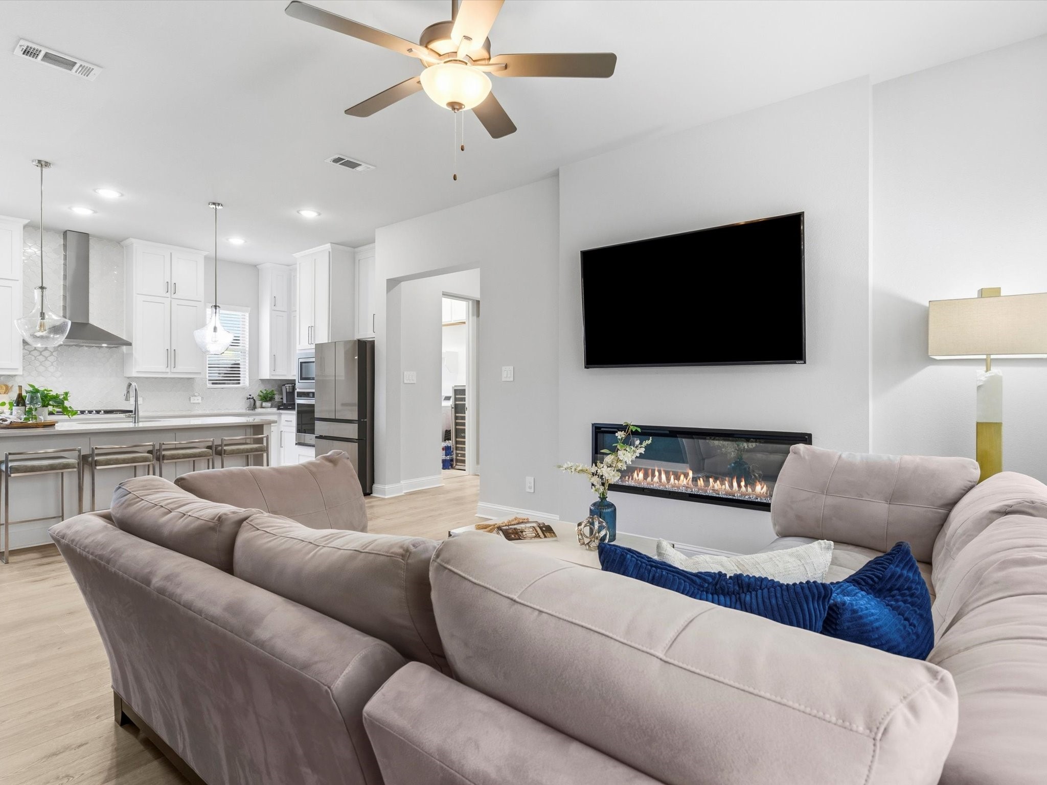 1925 Cathedral Drive Farmers Branch TX 75234