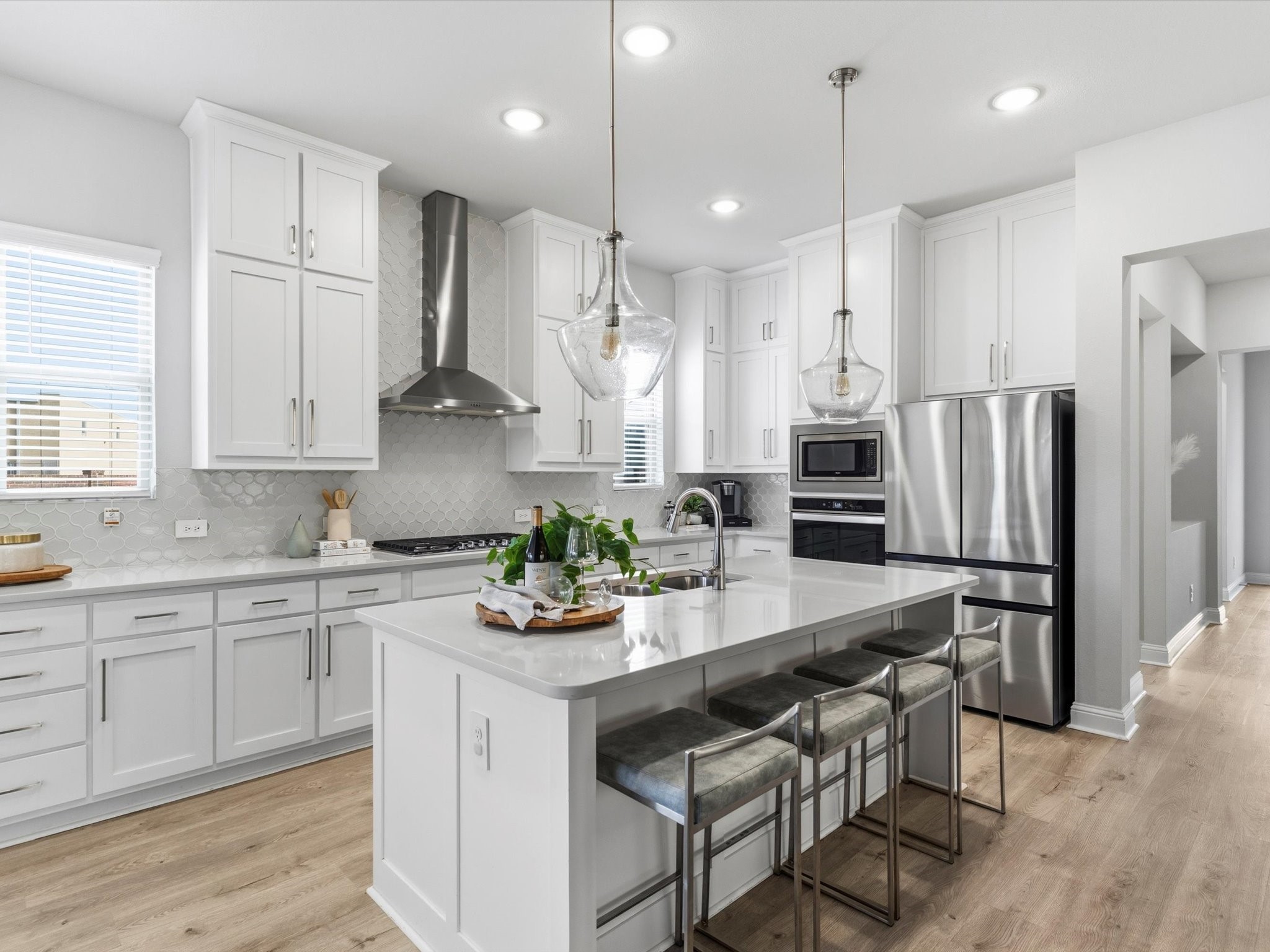 1925 Cathedral Drive Farmers Branch TX 75234