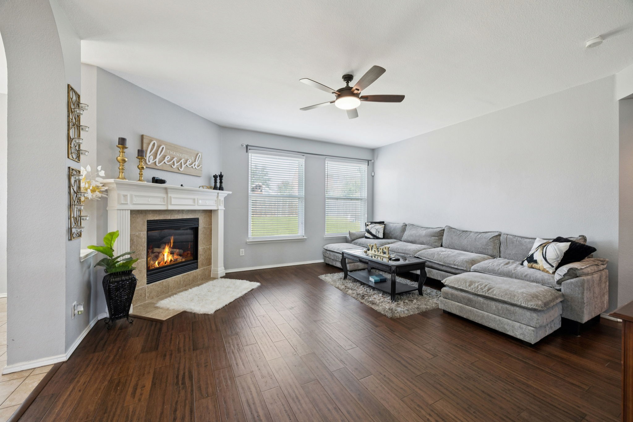 633 Daisy Drive Desoto TX 75115