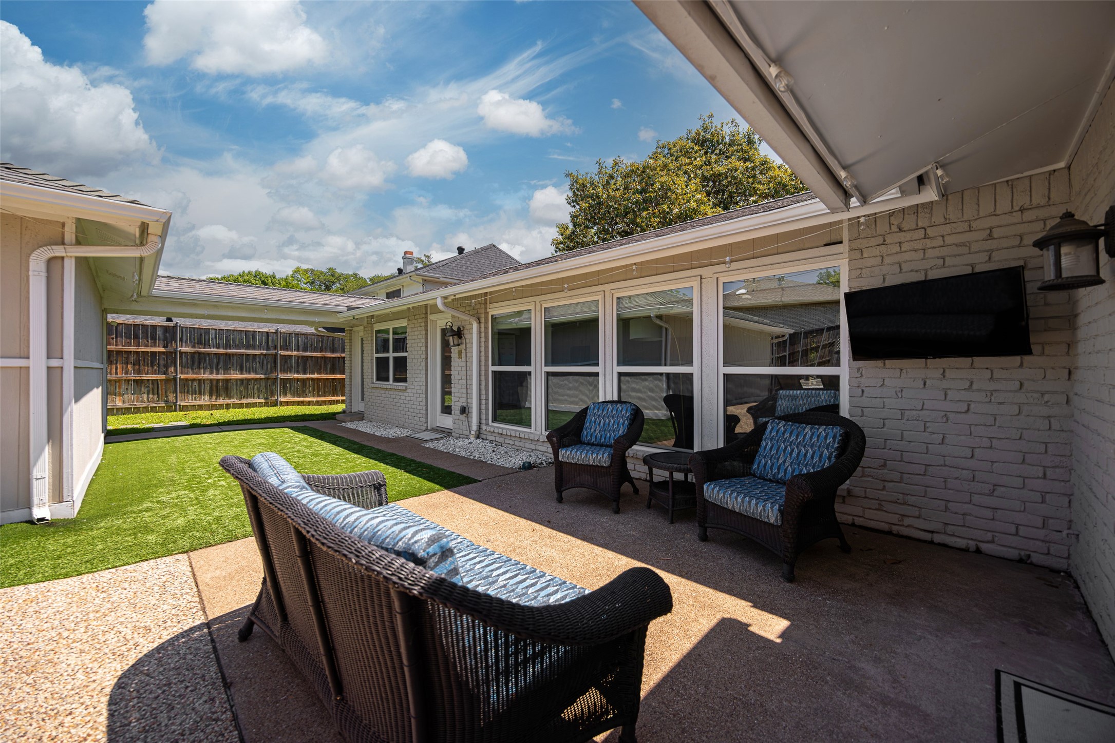 7705 Lemmonwood Drive Dallas TX 75231