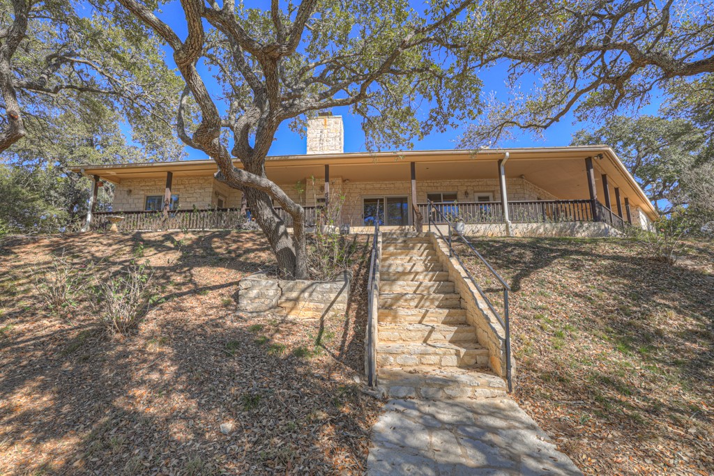 1221 Sundown Trail Fischer TX 78623