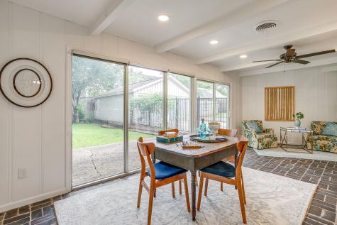 2013 Huntington Lane Fort Worth TX 76110