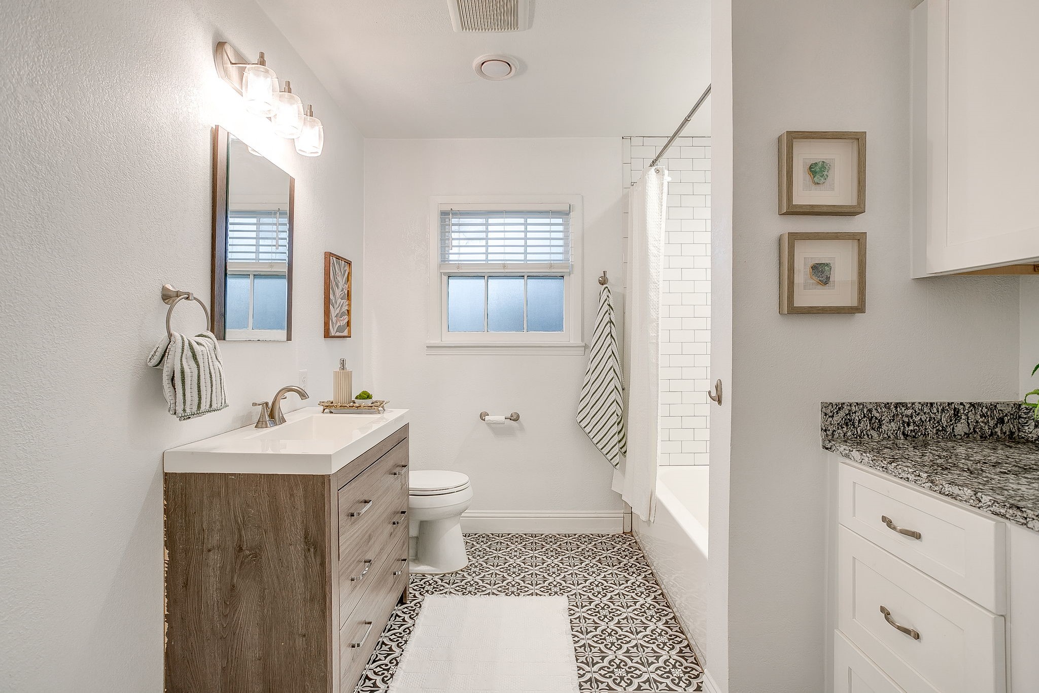 2013 Huntington Lane Fort Worth TX 76110