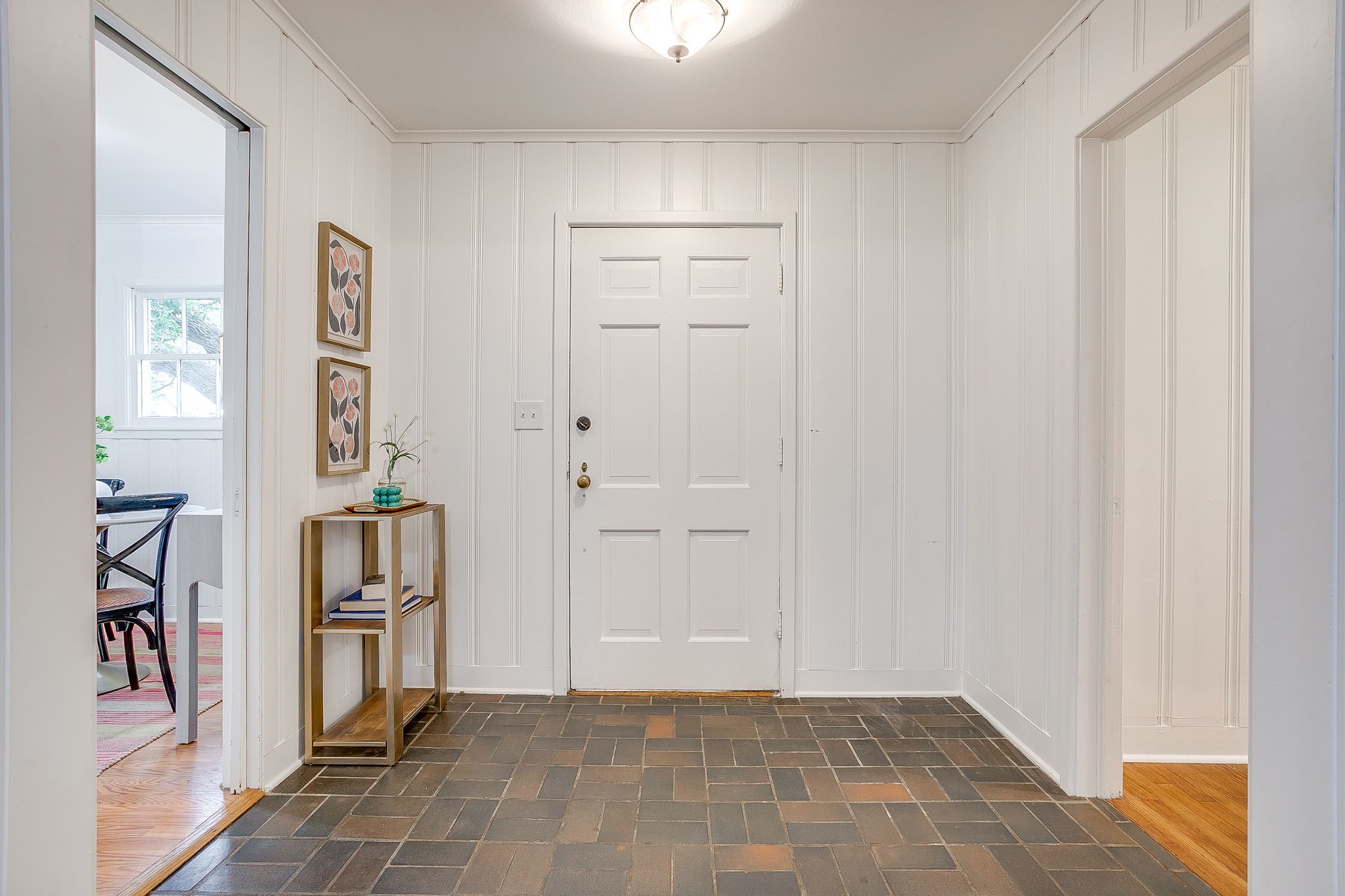 2013 Huntington Lane Fort Worth TX 76110