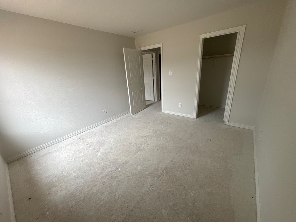 512 Park Side Drive Weatherford TX 76087