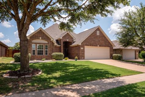 7521 Bunker Court Benbrook TX 76126