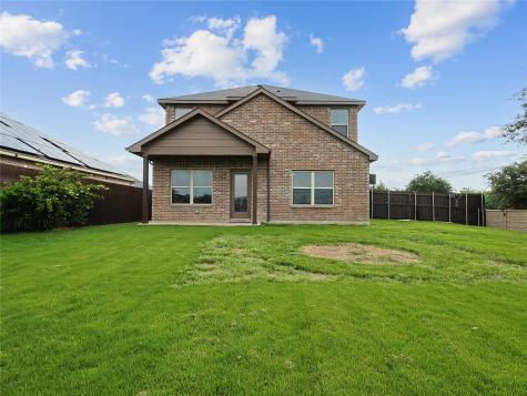 1556 Woodlake Drive Waxahachie TX 75165