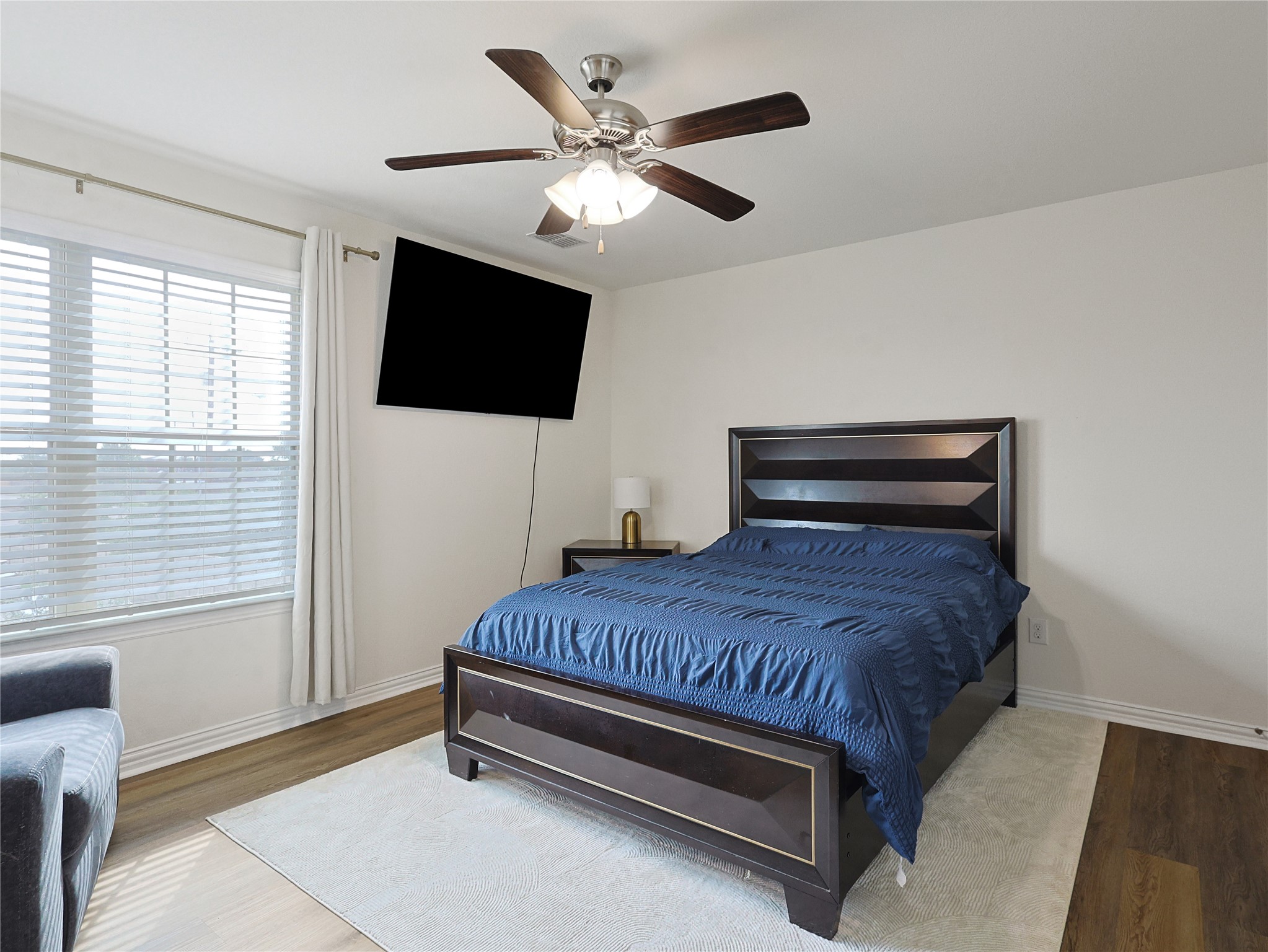 1556 Woodlake Drive Waxahachie TX 75165