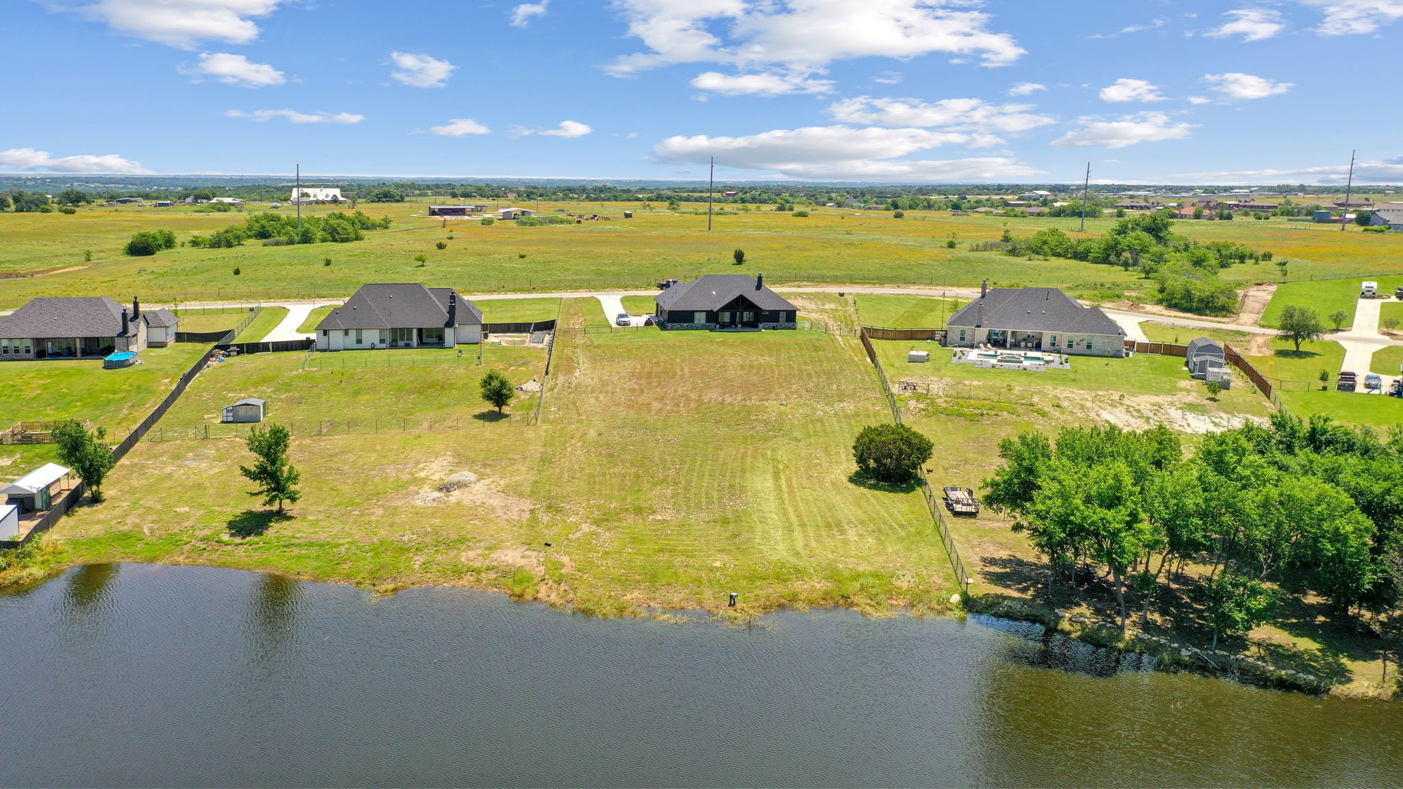 1103 Pioneer Crossing Weatherford TX 76088