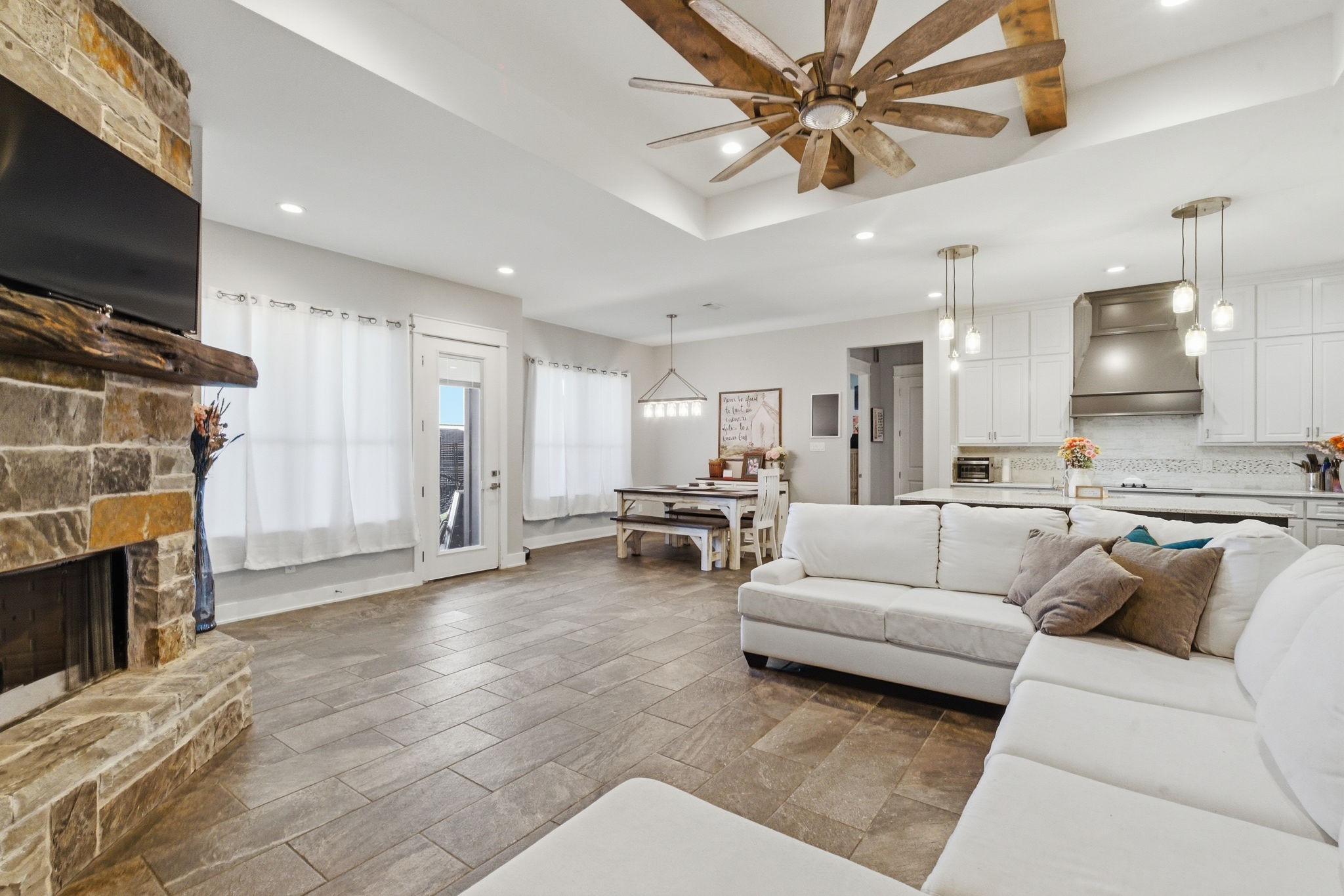 1103 Pioneer Crossing Weatherford TX 76088