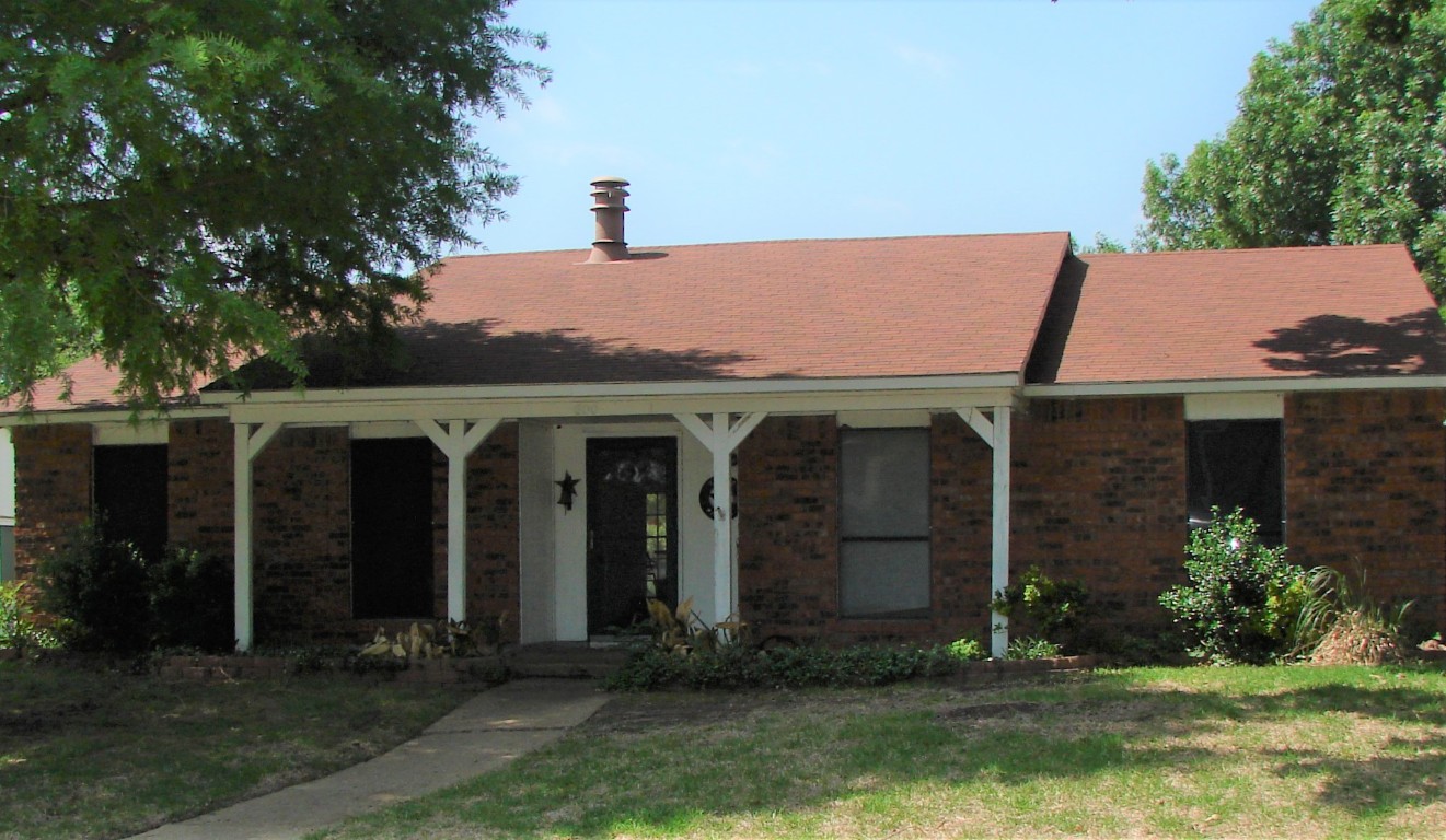 600 Via Del Sur Mesquite TX 75150