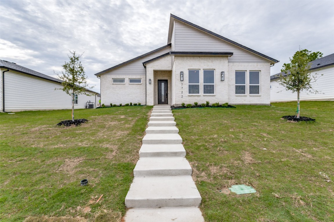 7722 Oak Garden Trail Dallas TX 75232
