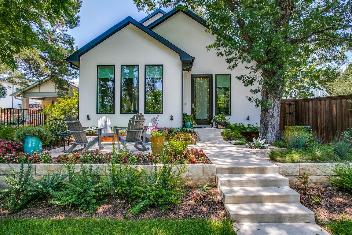1211 Woodlawn Avenue Dallas TX 75208