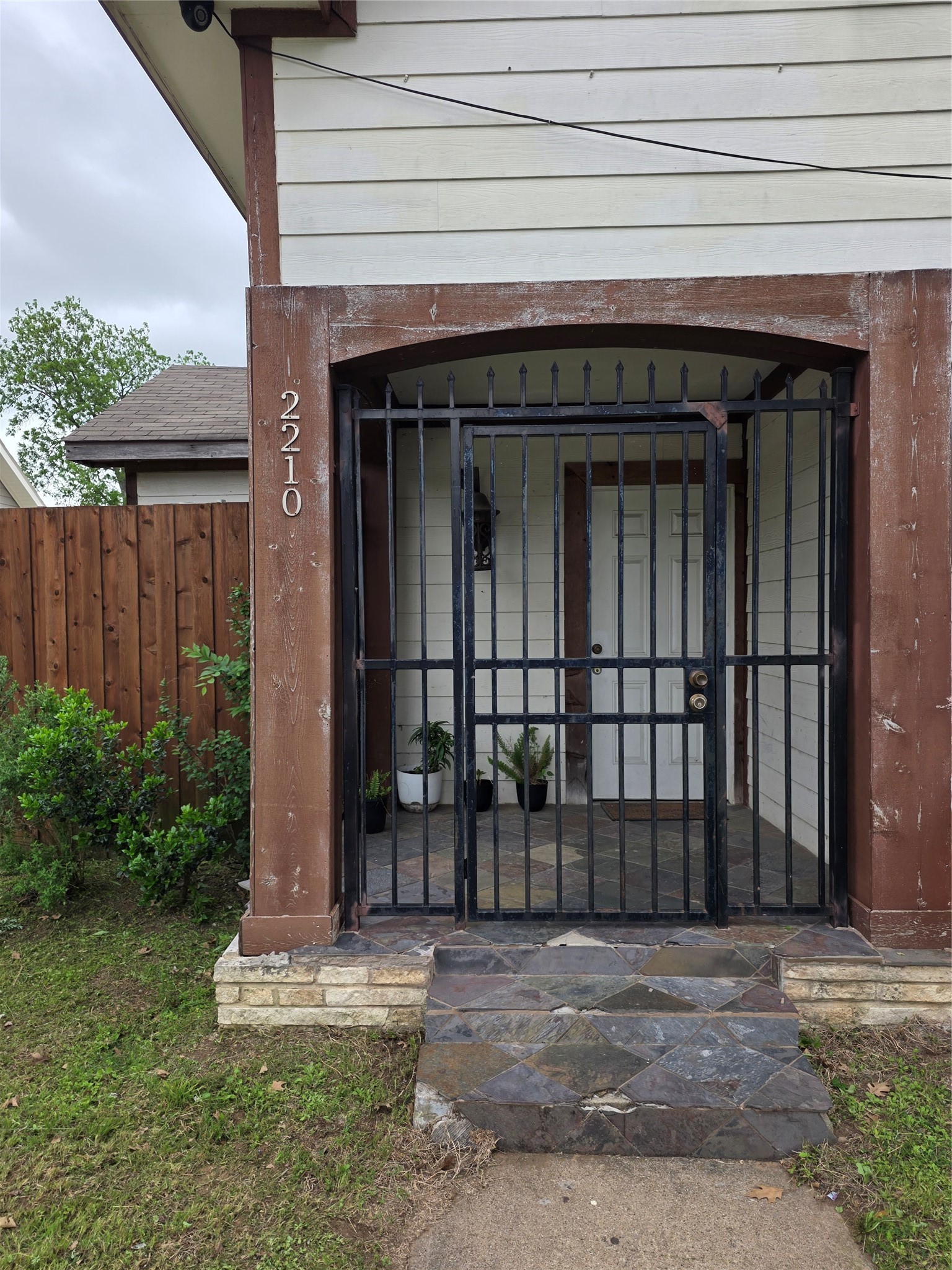 2210 Eugene Street Dallas TX 75215