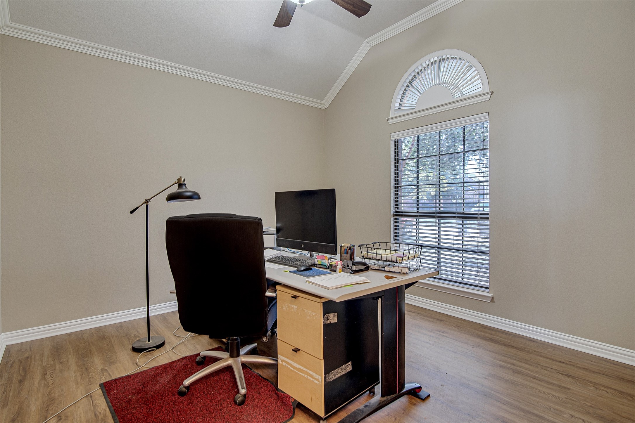328 Tioga Street Burleson TX 76028