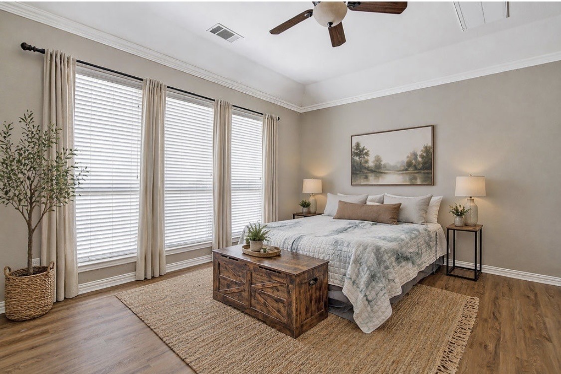 328 Tioga Street Burleson TX 76028