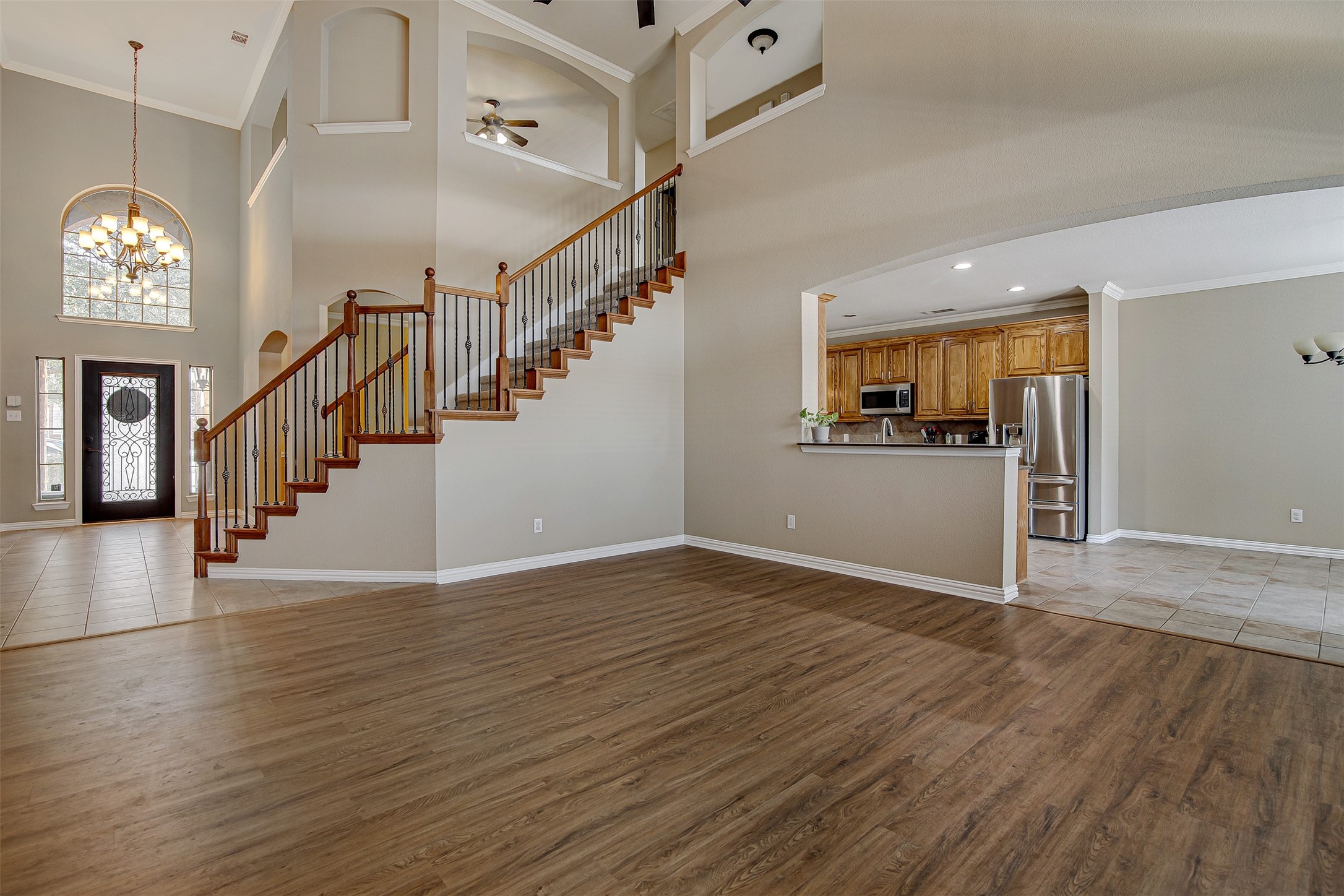 328 Tioga Street Burleson TX 76028