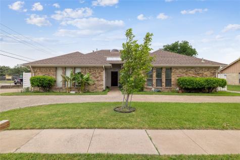 2001 Stain Glass Drive Plano TX 75075