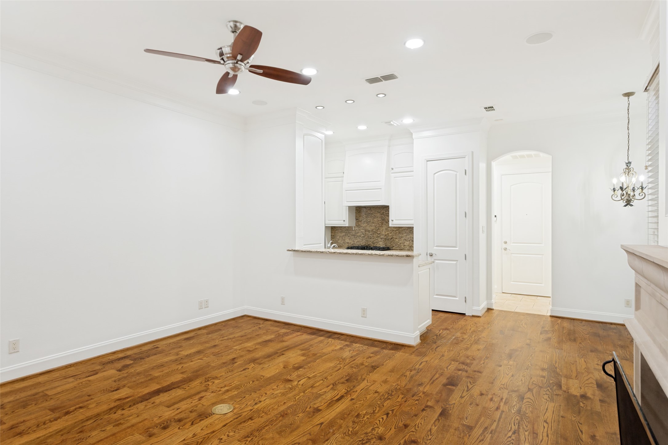 5431 El Campo Avenue Fort Worth TX 76107