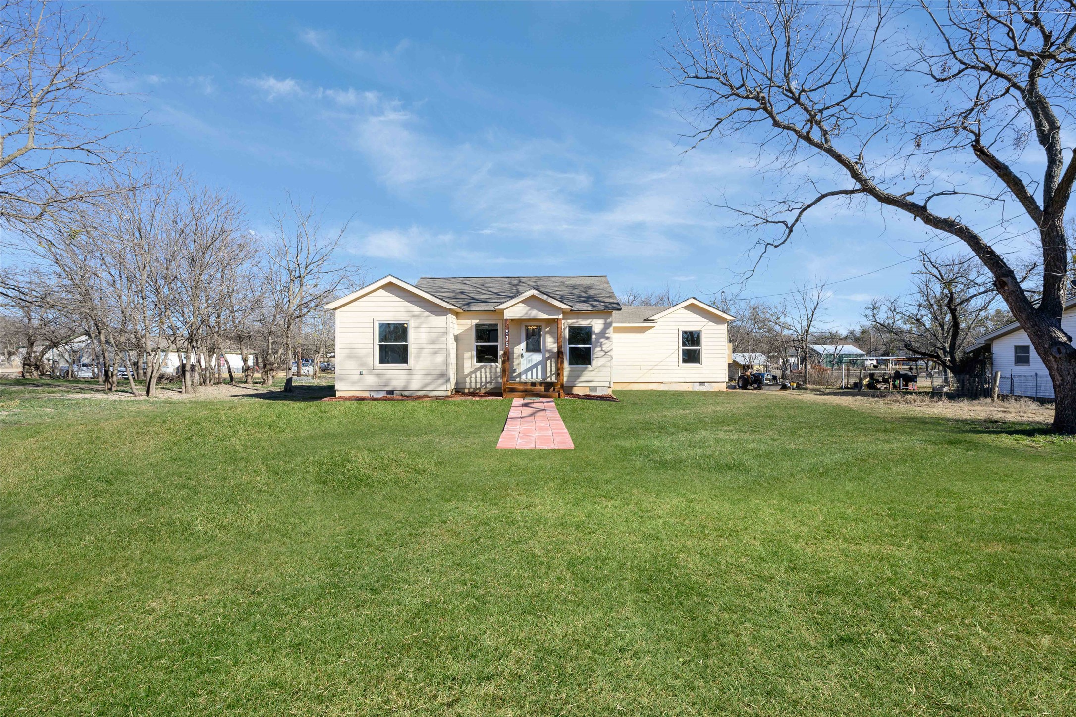 535 Hurt Dublin TX 76446