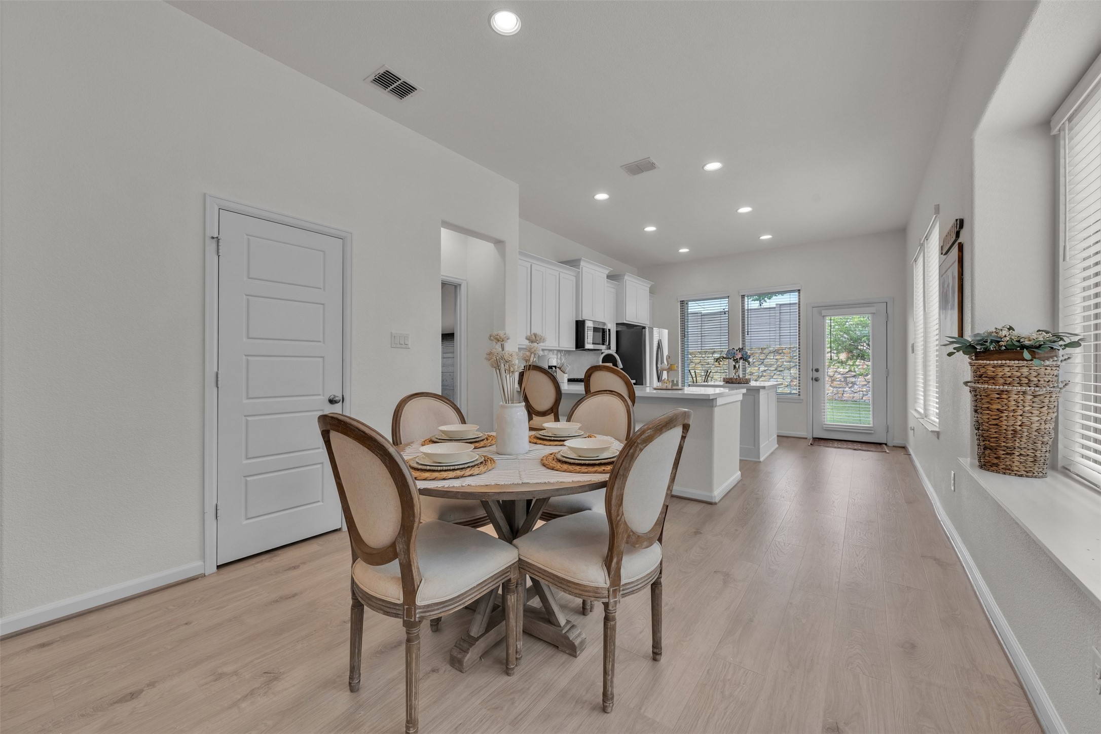 228 Palo Duro Bend Rhome TX 76078