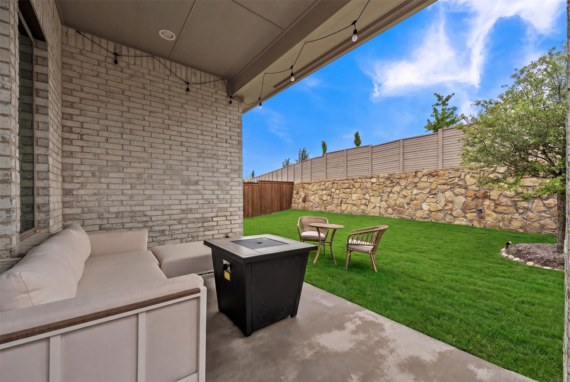 228 Palo Duro Bend Rhome TX 76078