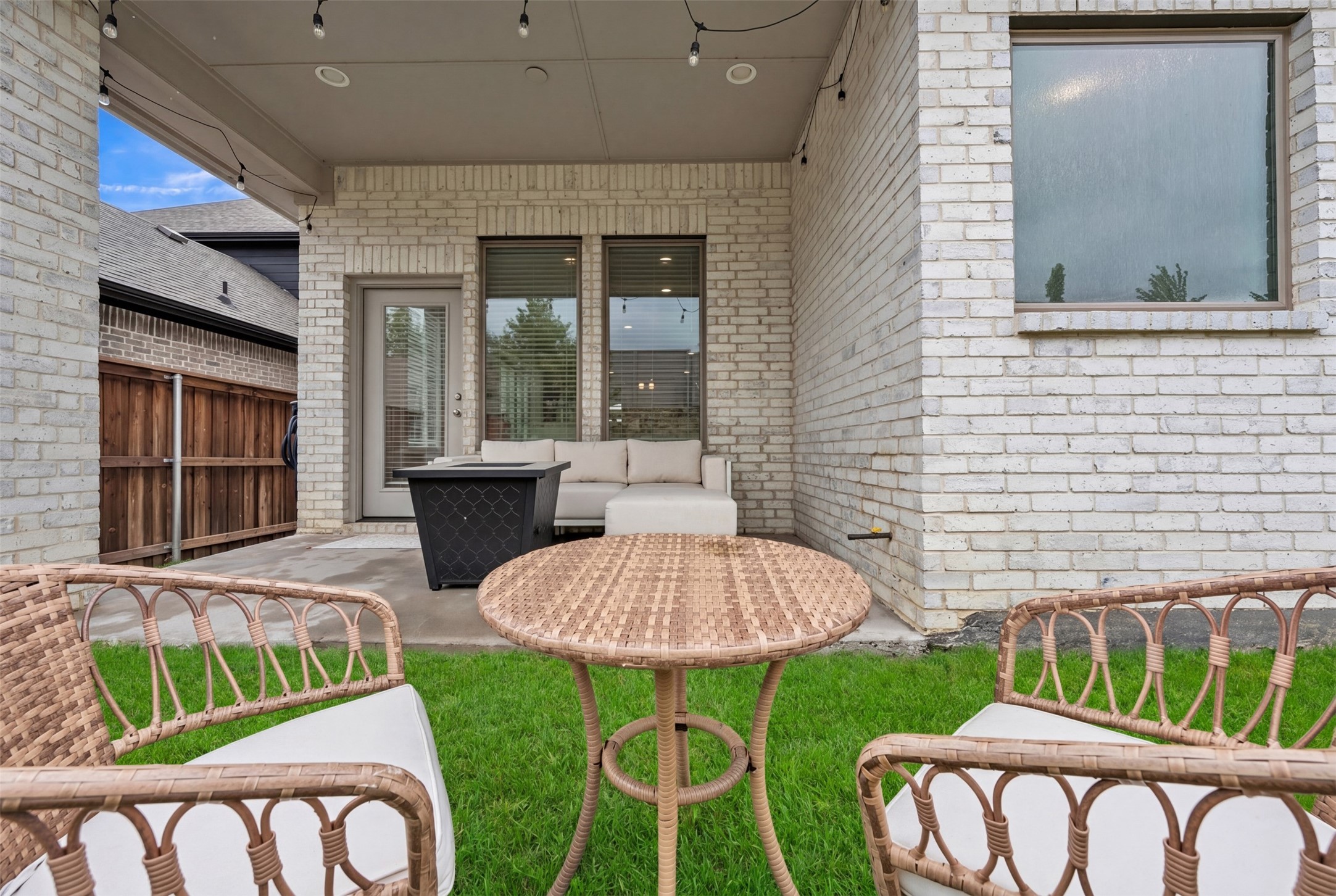 228 Palo Duro Bend Rhome TX 76078