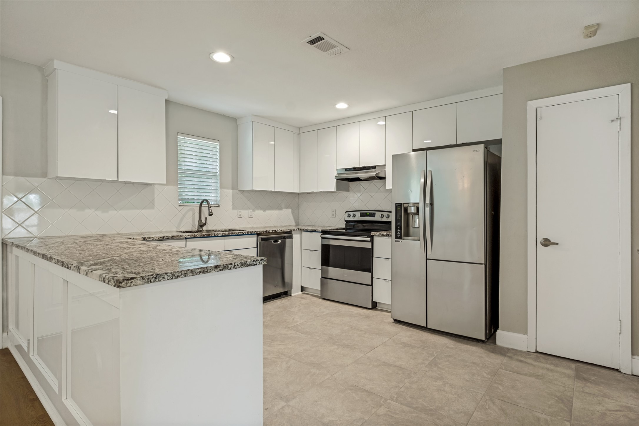 717 Willowbrook Drive Mesquite TX 75149