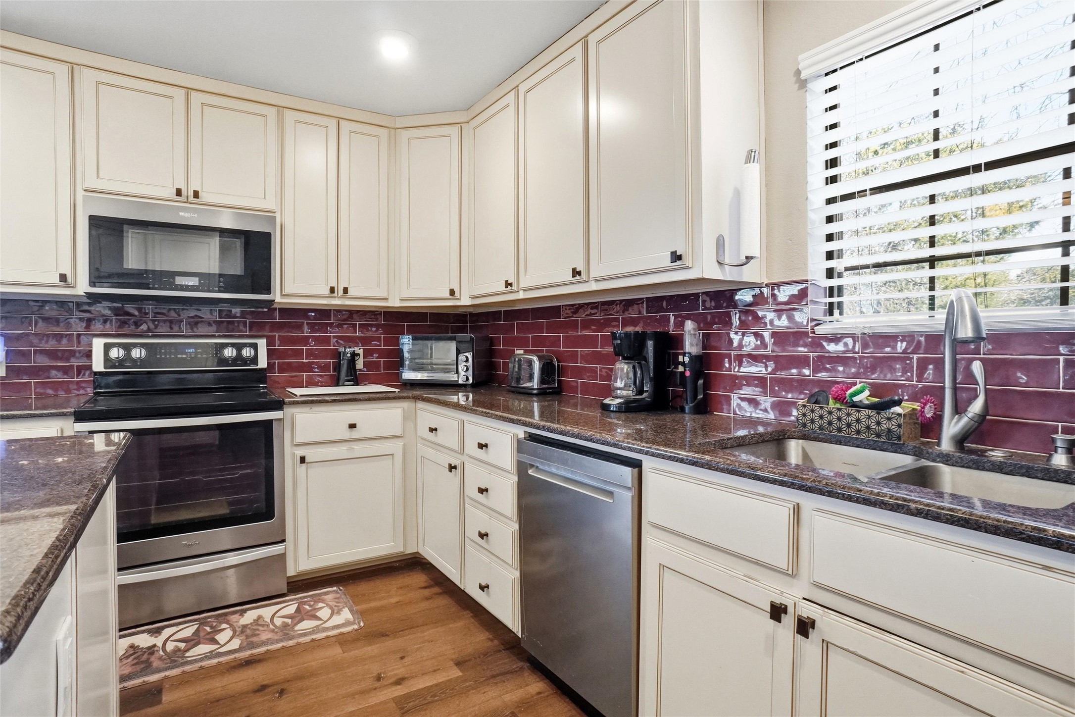 4045 Jimmy Houston Way Bluff Dale TX 76433